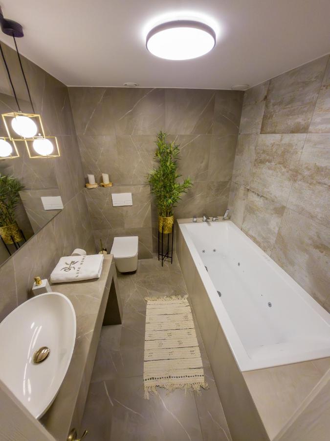 Like Home 2 Sauna,Jacuzzi & Spa شفيدنيتسا المظهر الخارجي الصورة